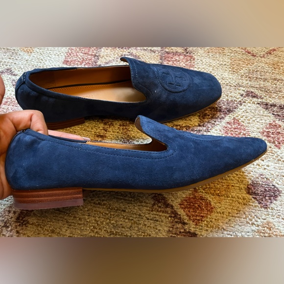 Flats - Picture 3 of 3